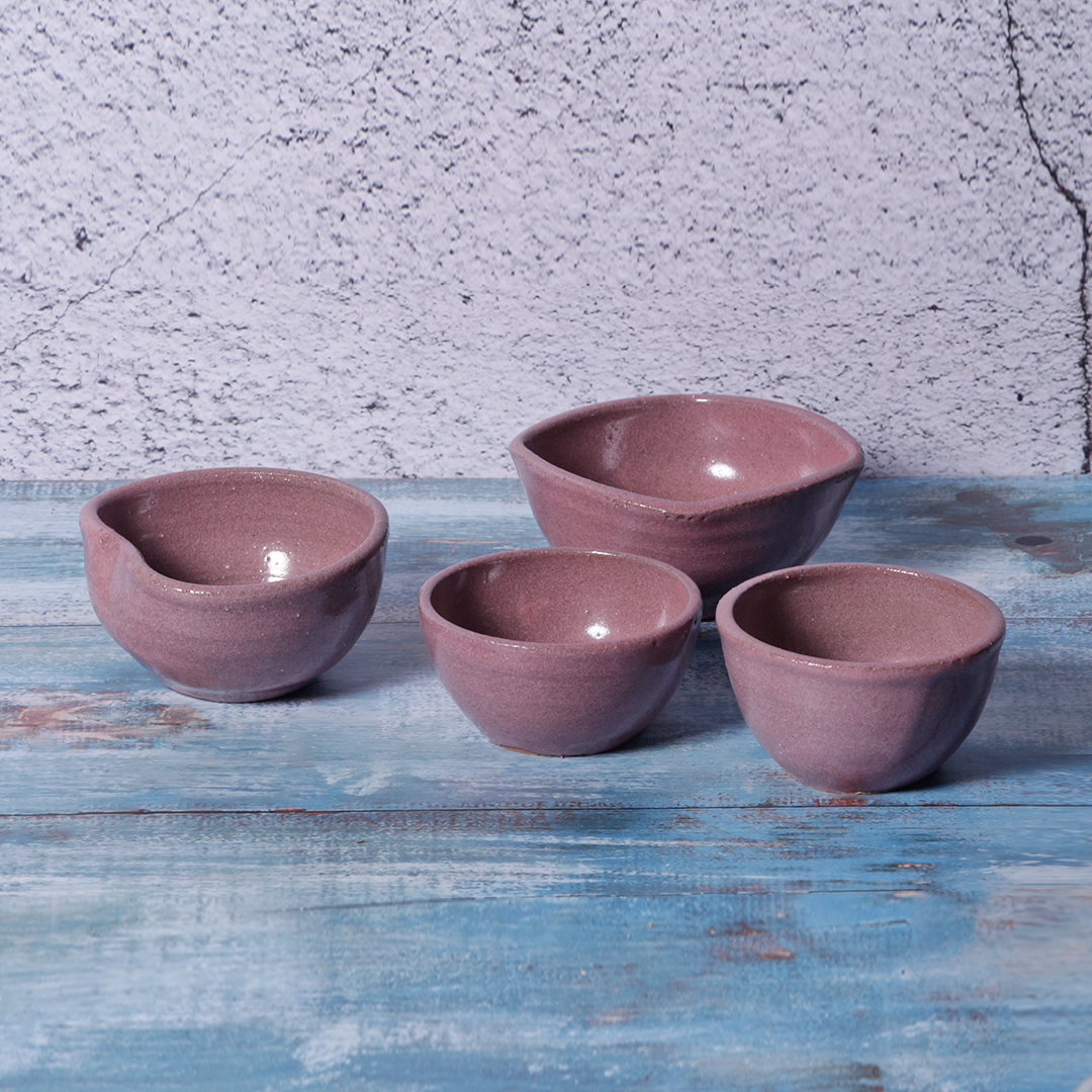 Attractive Mauve Bowls  DWB11