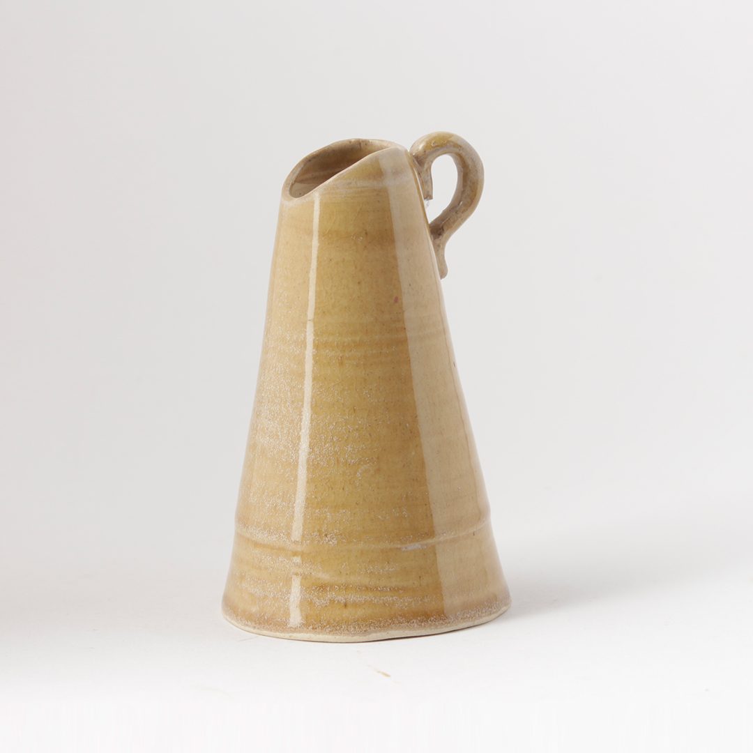 Caramel Triangular Vase HD53