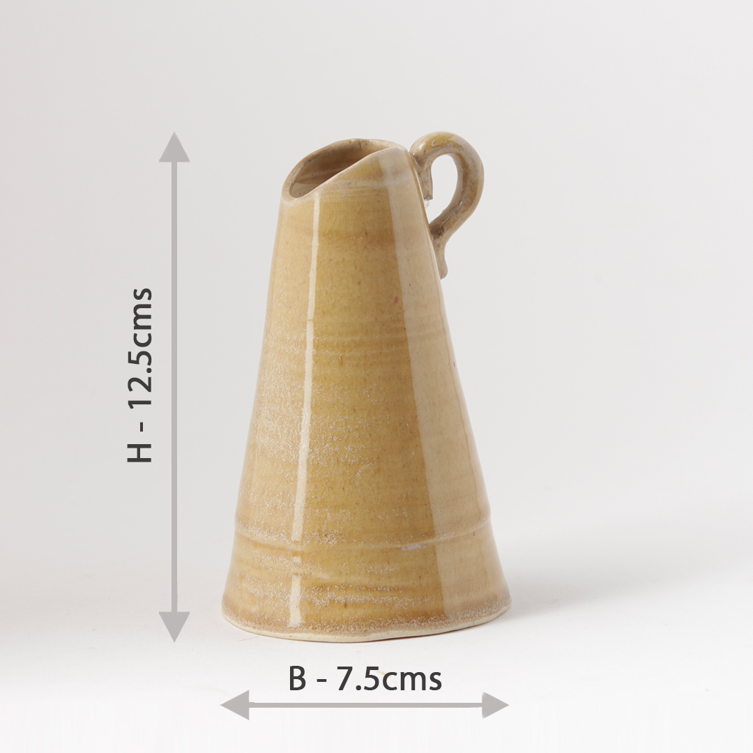 Caramel Triangular Vase HD53