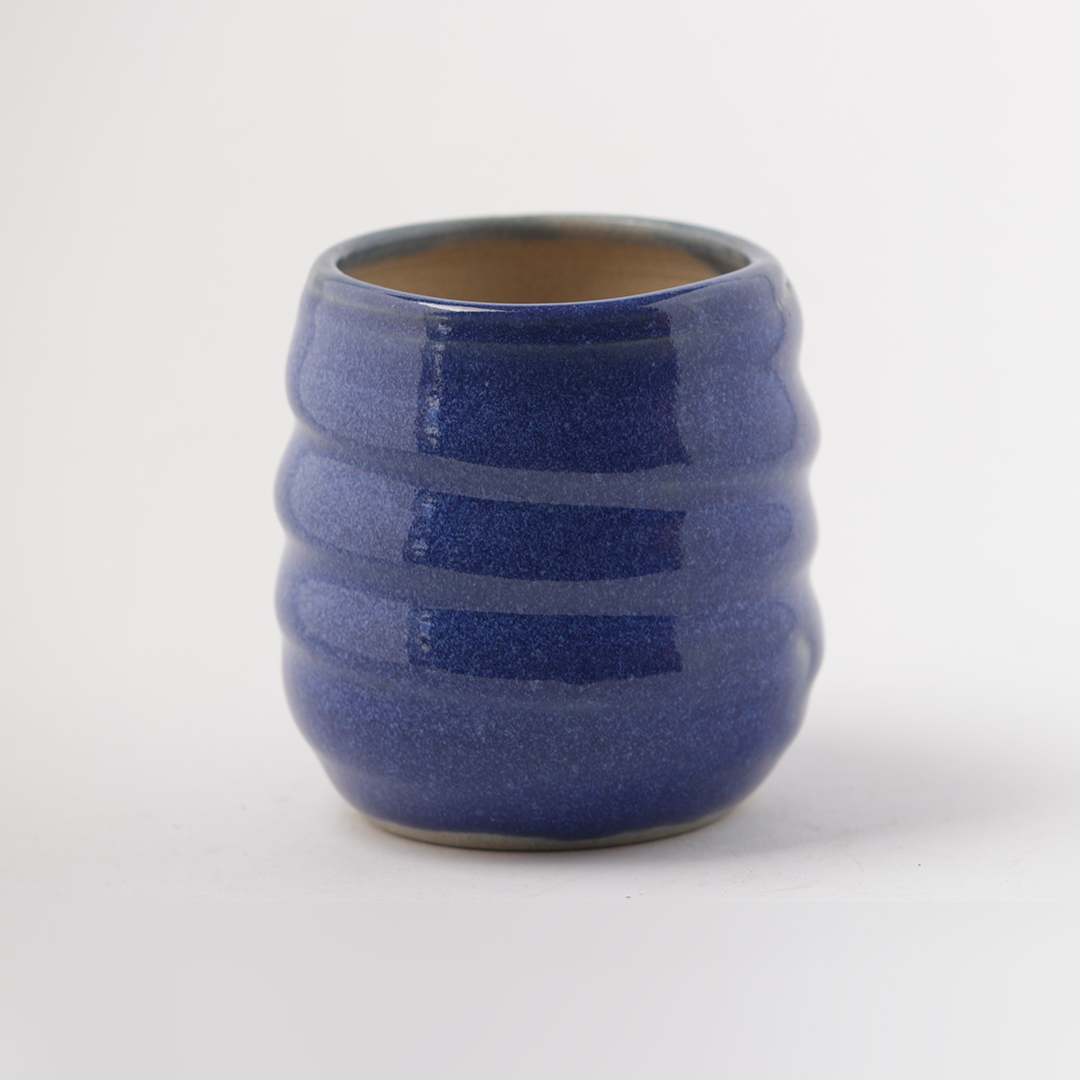 Blue Wavy Pot HD64