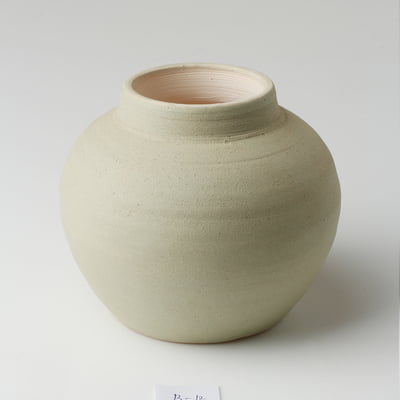 Beige Round Vase HD20