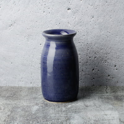 Bright blue vase HD30